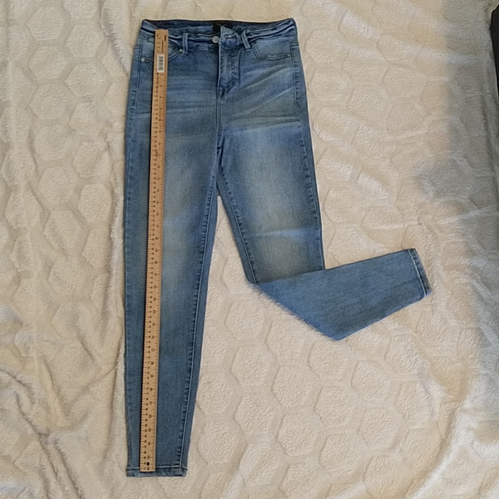 Celebrity Pink jeans